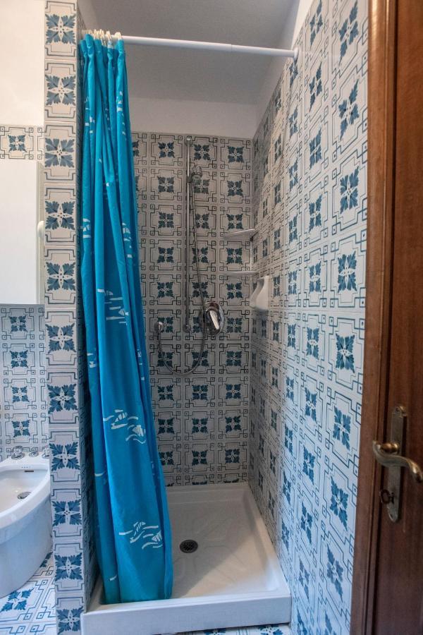 080 - La Villa Storica Il Vigneto 45B, Terrazza Sul Mare - Parcheggio Privato Gratis Монелья Экстерьер фото