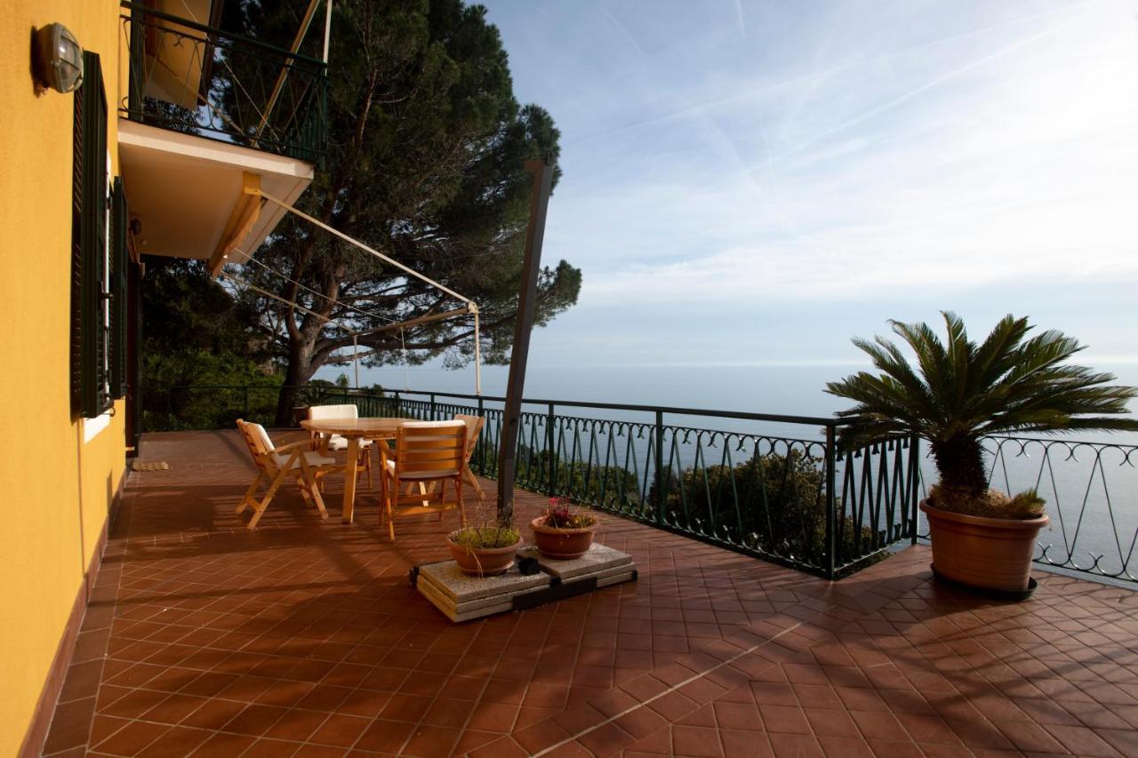 080 - La Villa Storica Il Vigneto 45B, Terrazza Sul Mare - Parcheggio Privato Gratis Монелья Экстерьер фото